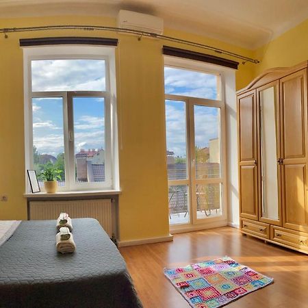 Dimitris Apartment Lviv Ngoại thất bức ảnh