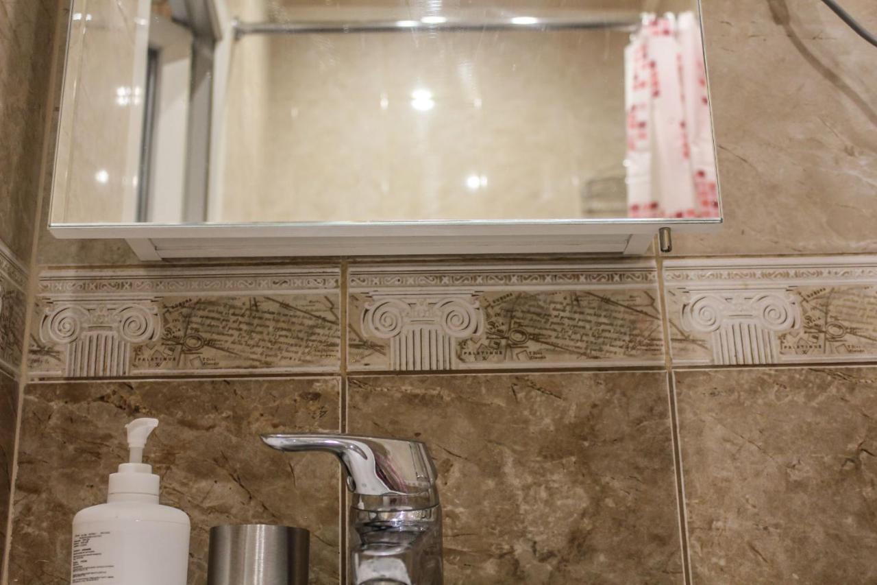 Dimitris Apartment Lviv Ngoại thất bức ảnh