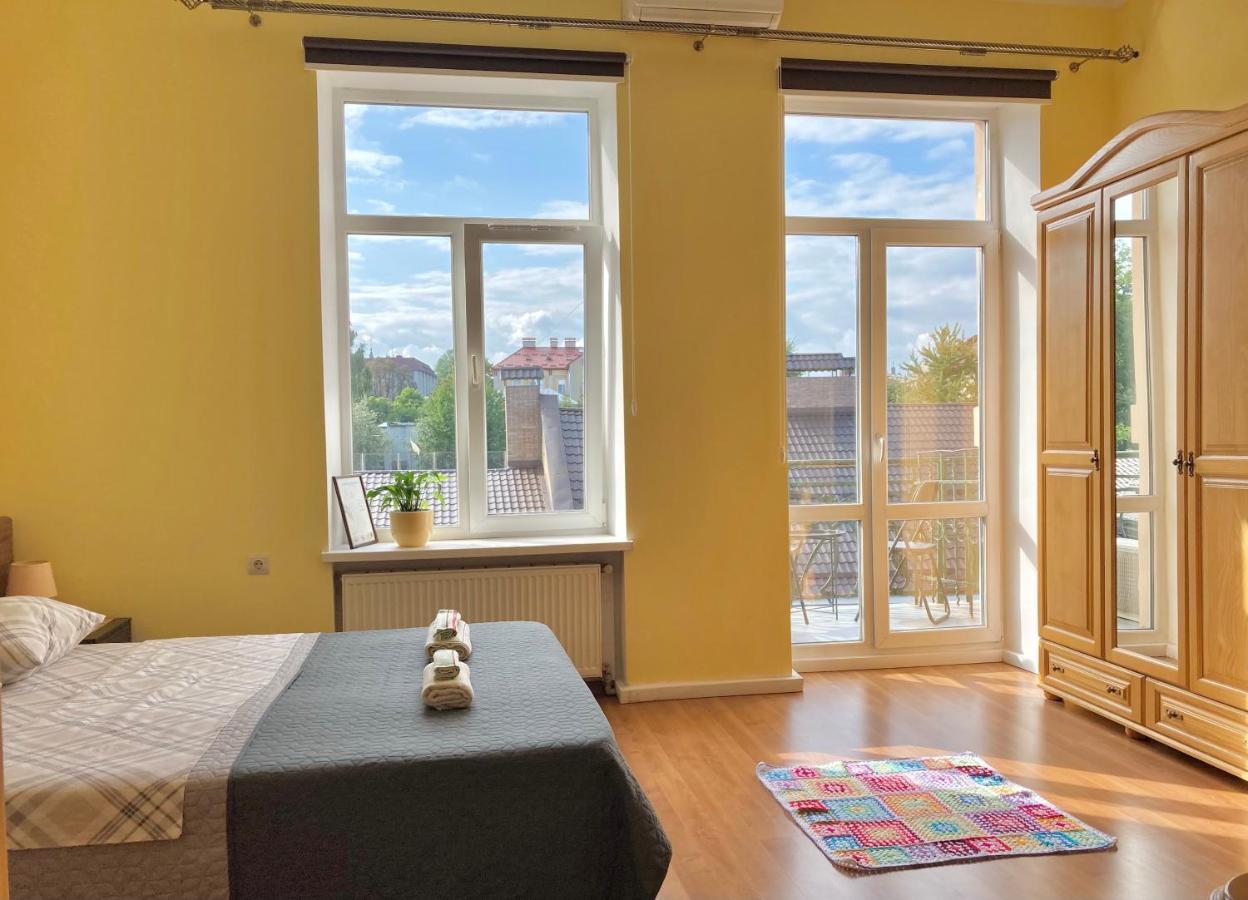 Dimitris Apartment Lviv Ngoại thất bức ảnh