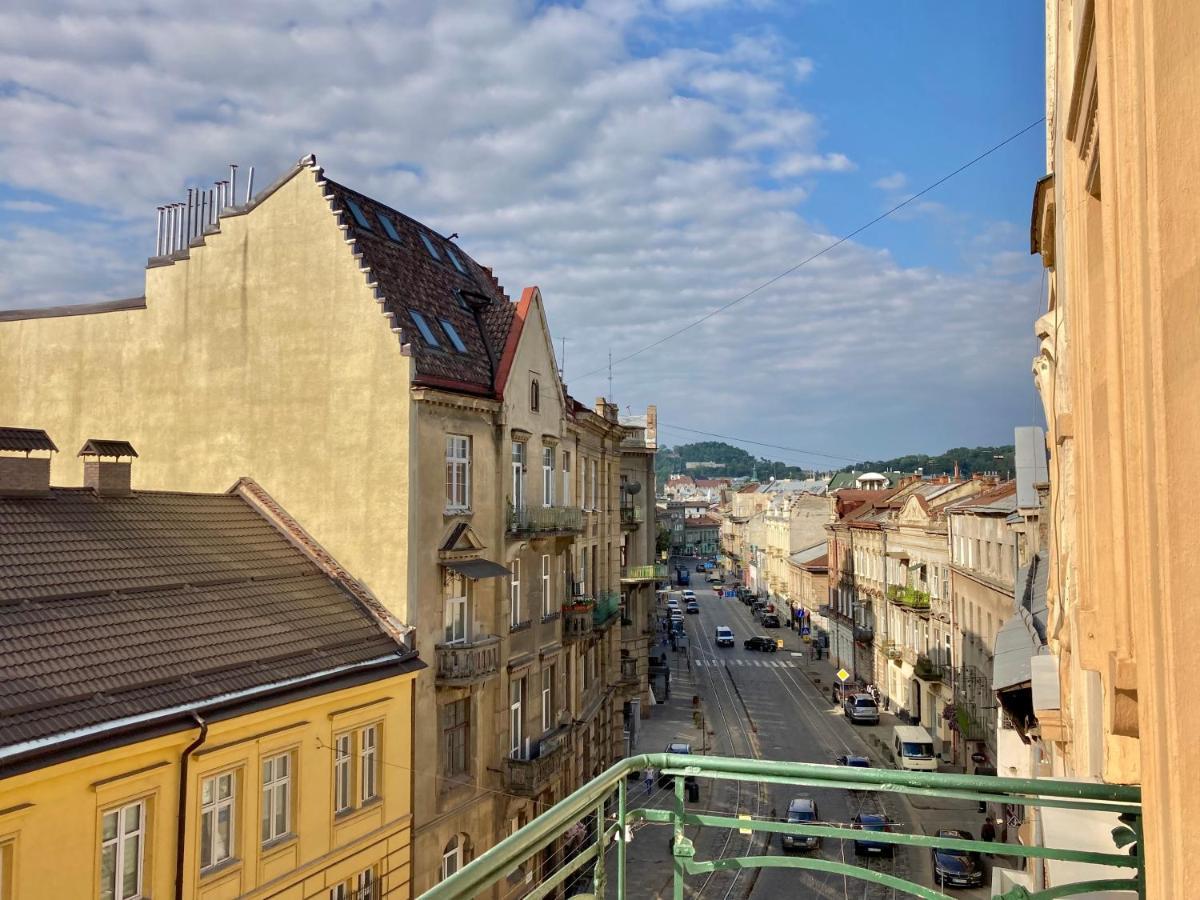 Dimitris Apartment Lviv Ngoại thất bức ảnh
