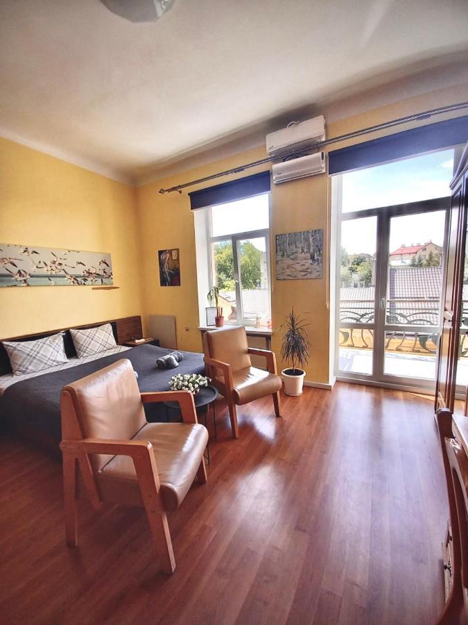 Dimitris Apartment Lviv Ngoại thất bức ảnh